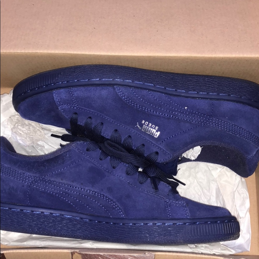 Puma Suede Sneakers